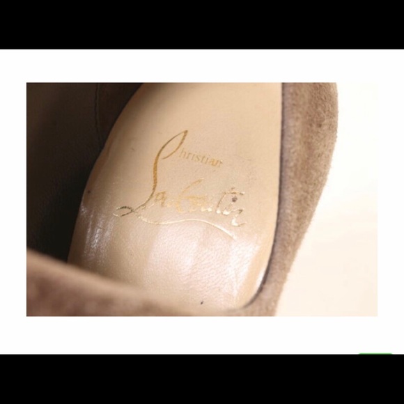 Authentic Christian Louboutin Lisse cut out suede - Picture 4 of 8